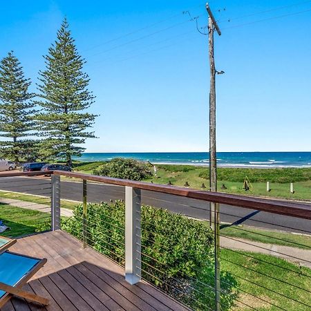 Surfside - Lennox Head Villa ภายนอก รูปภาพ