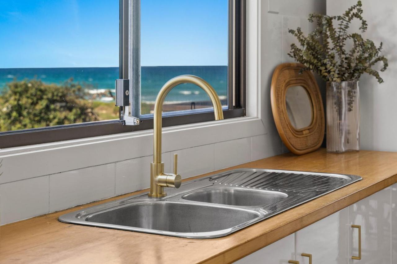 Surfside - Lennox Head Villa ภายนอก รูปภาพ