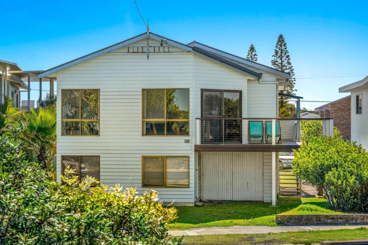 Surfside - Lennox Head Villa ภายนอก รูปภาพ